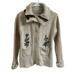 Natural Reflection Womens Size S Cardigan Sweater Floral Embroidered Pockets